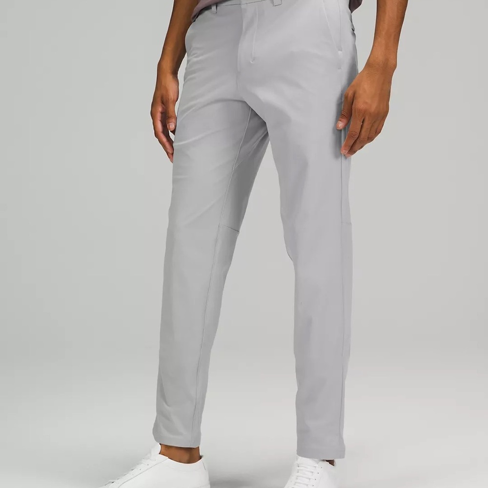 Commission Slim-Fit Pant 34" 
Warpstreme